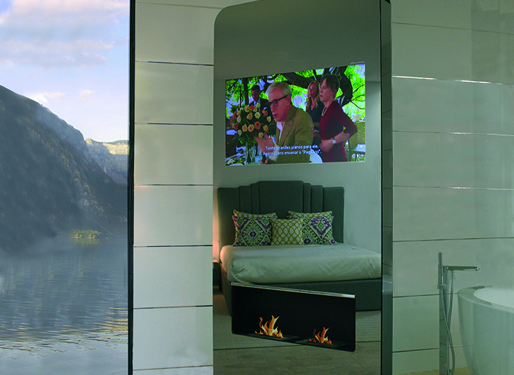 Glass Media Quarto Corniche