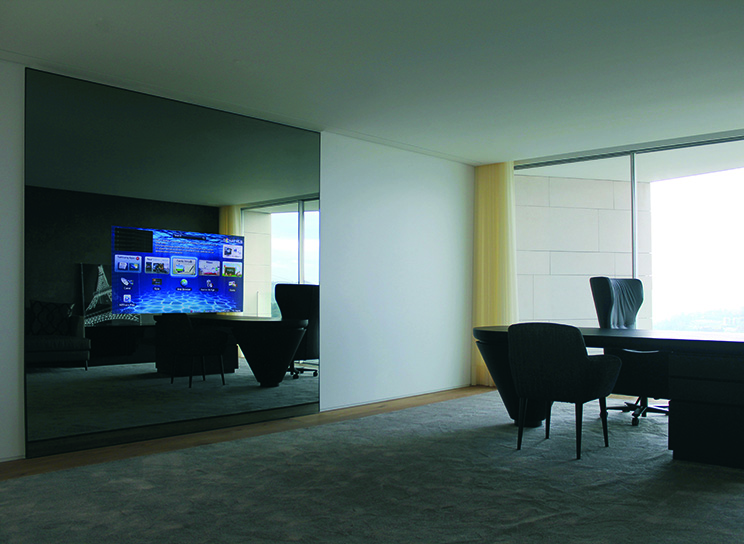 Glass Media Sala Prive