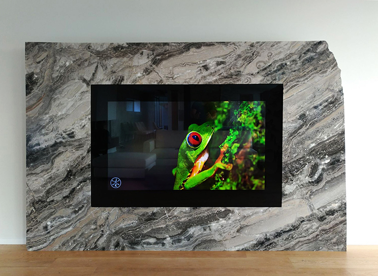 Glass Media Sala Suit Marble