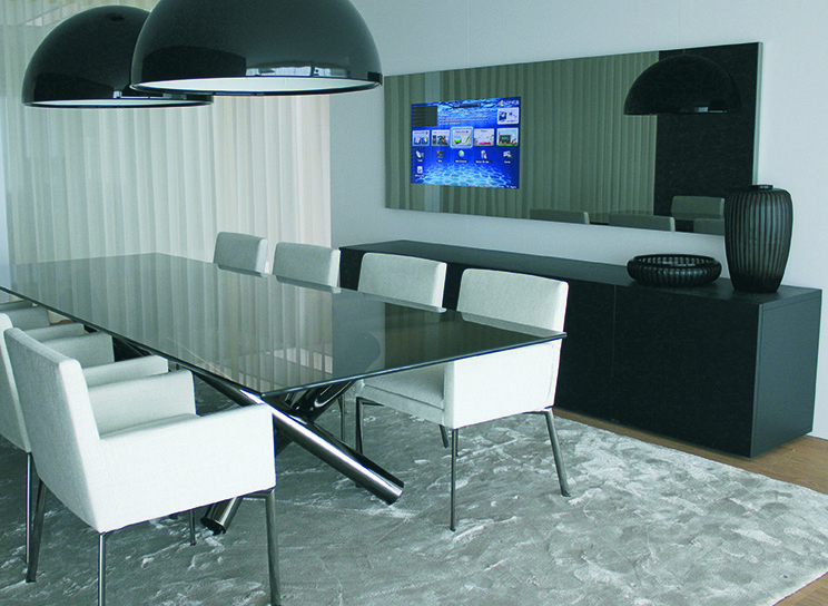 Glass Media Sala Prive